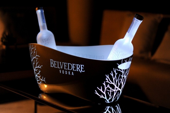Belvedere lance son magnum Belvedere Silver Laser au Club Costes by Albane