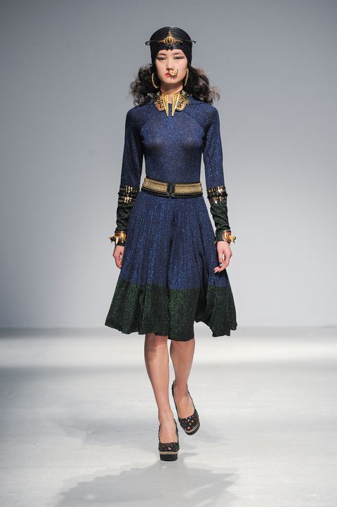 Pixelformula Manish Arora Womenswear Winter 2013 - 2014 Paris