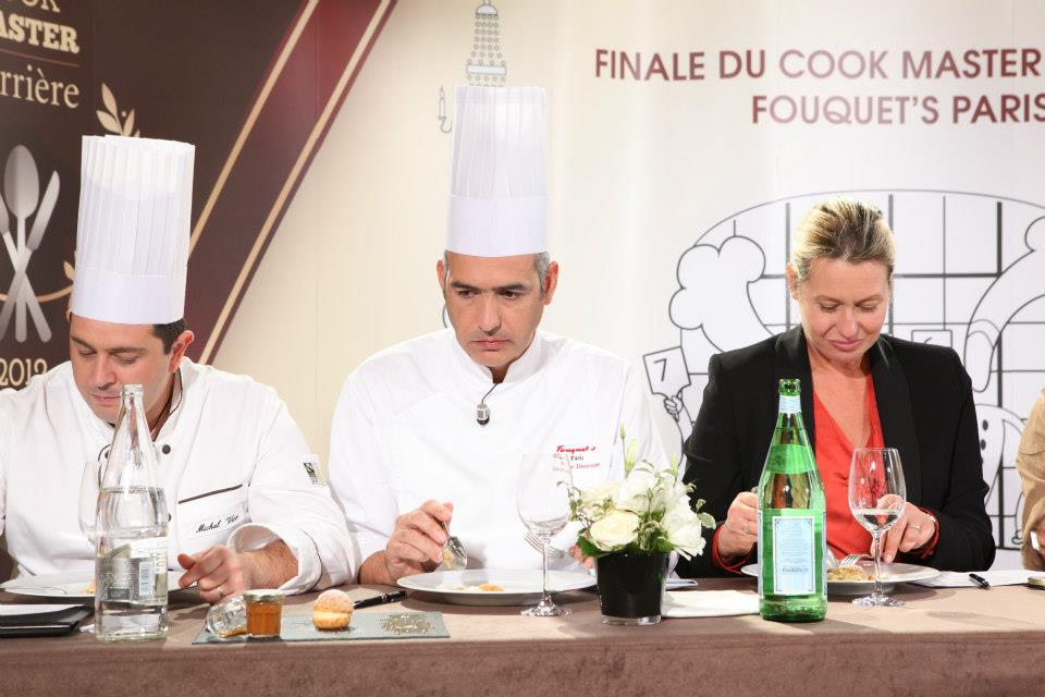 Jury dégustant Cook Master 2012