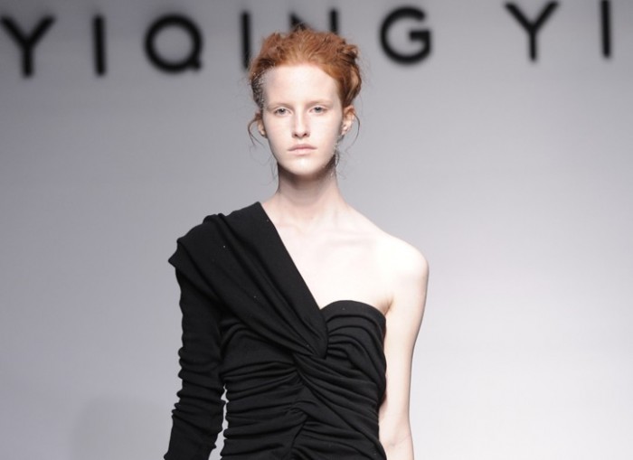 Yiqing Yin Couture Automne Hiver 2011-2012
