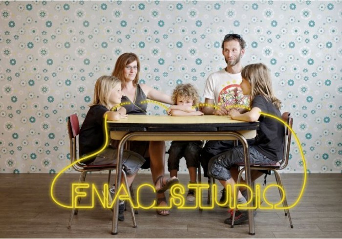 Portraits de famille par FNAC Studio